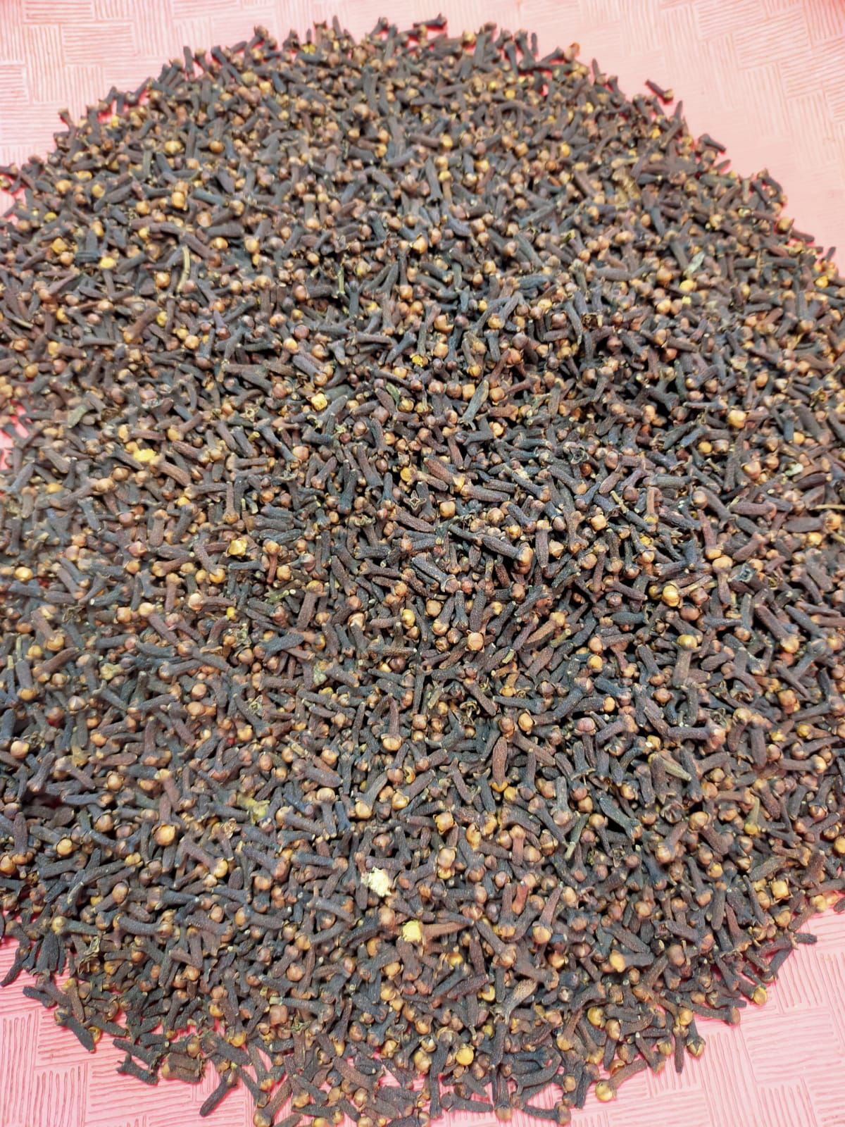 Natural Dried Clove Buds Wholesale Export Grade For Cooking, Pharmaceutical & Chemical Industry - Image 7