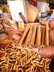 Premium Cinnamon Sticks — Natural Sun Dried Sulfur-Free Export Spice